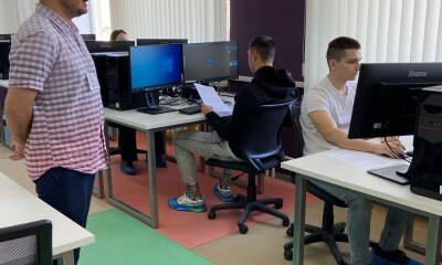 6XRMvZZ_ubs