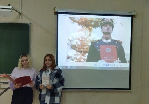 hP92x5VJlEc