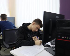 dpTOi8QsdHs