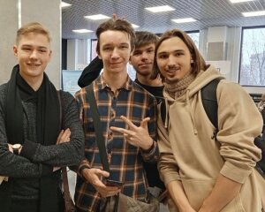 2DJoDxDV5vk